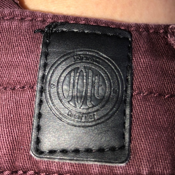 NWT🔥Women’s Jeans - Picture 3 of 7